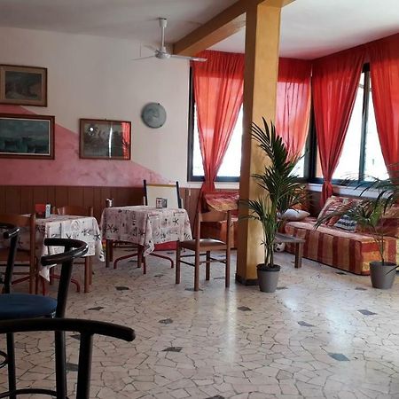 Hotel Rosa Rimini Kültér fotó
