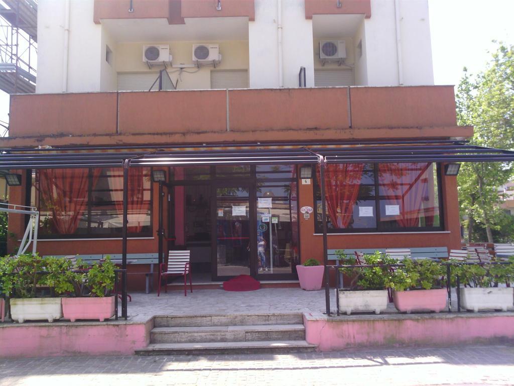 Hotel Rosa Rimini Kültér fotó